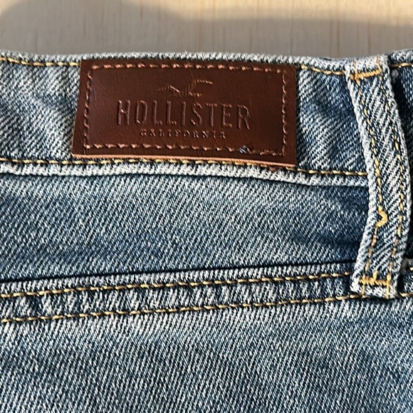 Hollister Dad Jeans - Picture 2 of 7